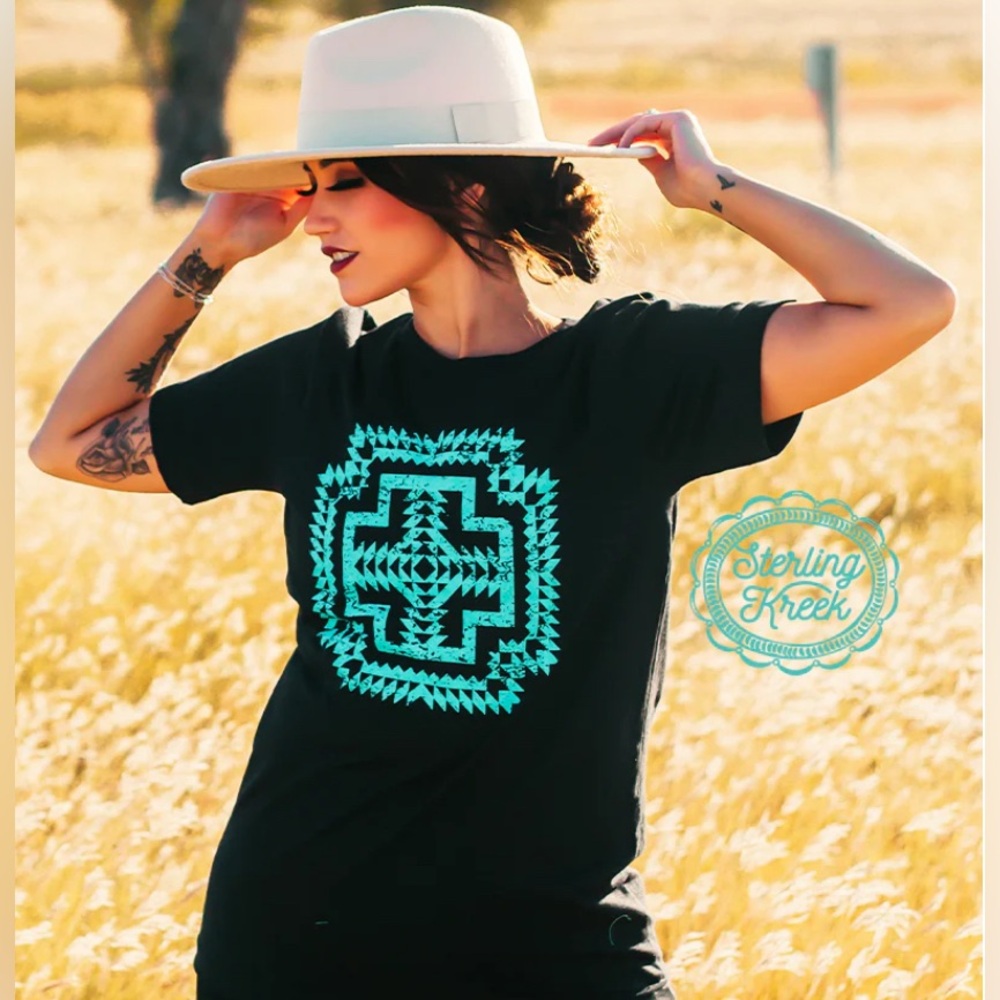 🖤🩵🖤Sterling Kreek Western Chickasaw Turquoise Aztec Black Tee